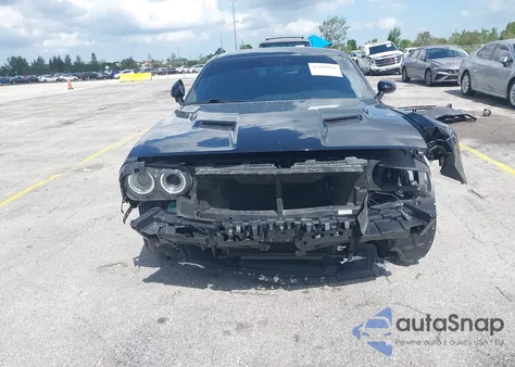 2022 Dodge Challenger Sxt z USA, uszkodzony, nr VIN 2C3CDZAG5NH257485